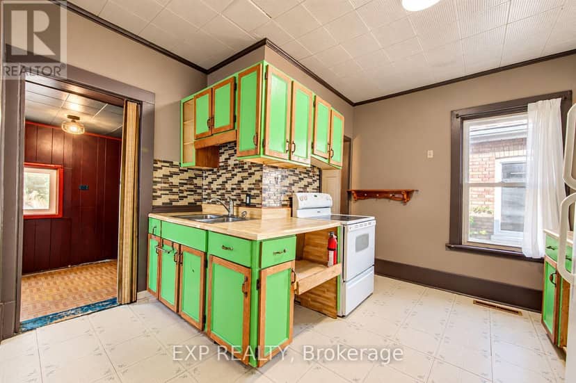 46 Maitland Street, Brantford, photo 7