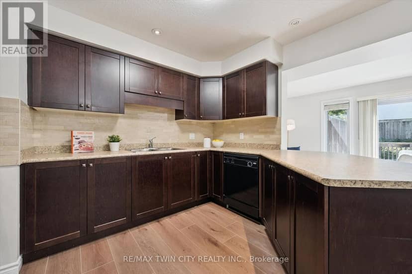 24 - 555 Chablis Drive — photo 7 of 29