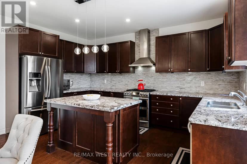 10 Stonegate Avenue — photo 23 of 27