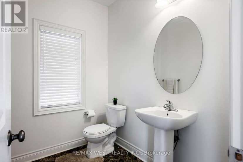10 Stonegate Avenue — photo 27 of 27