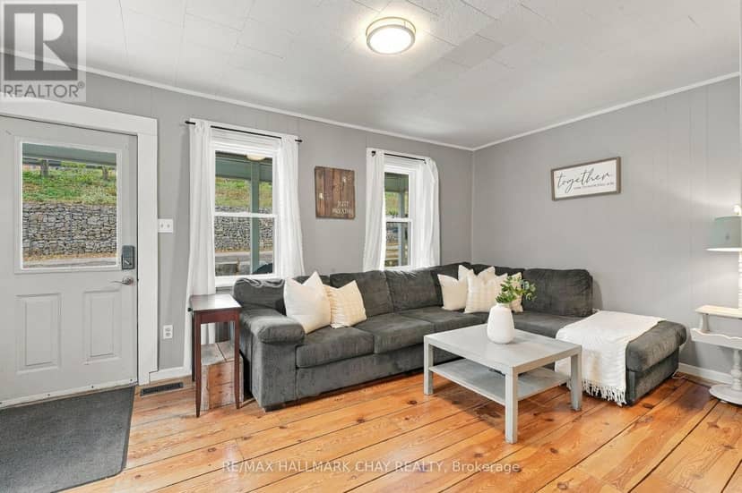 197 Main Street, Melancthon, photo 6