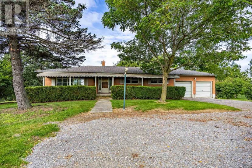 107 Erie Street, Haldimand