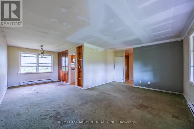 107 Erie Street — photo 12 of 26