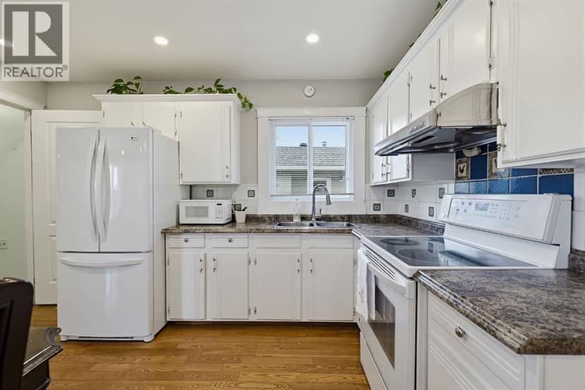 1303 Penedo Crescent SE, Calgary, photo 8