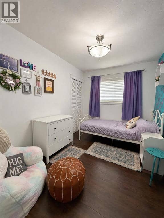 4404 54A Avenue — photo 13 of 30