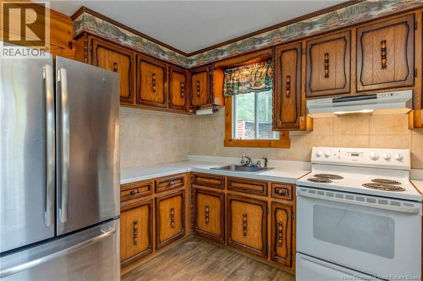 41 Hunters Lane — photo 11 of 40