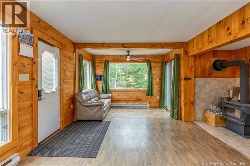 41 Hunters Lane — photo 16 of 40