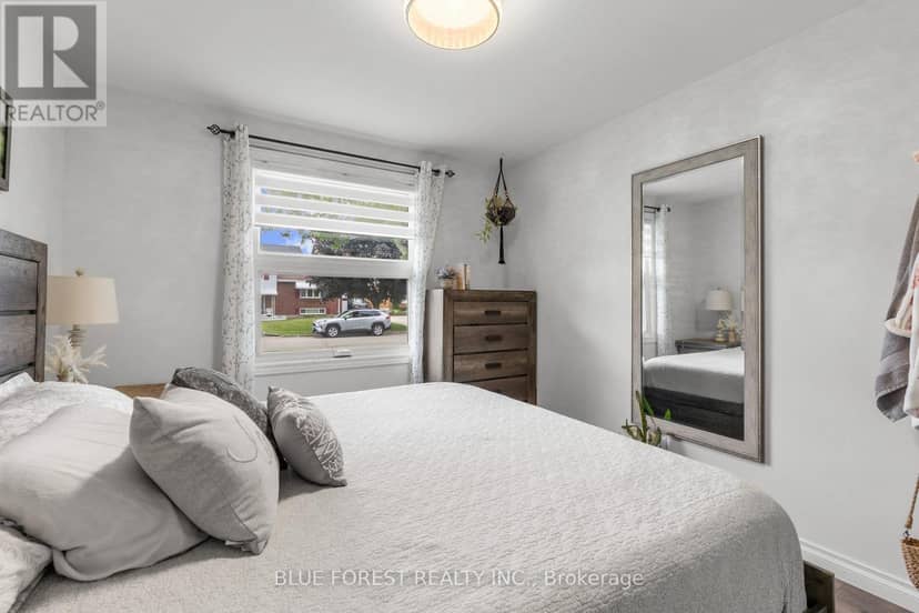 42 Dunwich Drive — photo 15 of 34