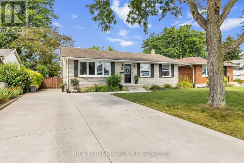 42 Dunwich Drive, St. Thomas, photo 2