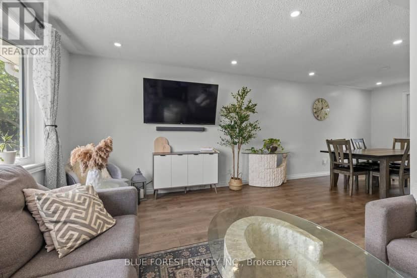 42 Dunwich Drive, St. Thomas, photo 3