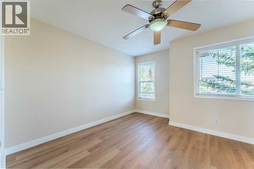 7415 26A Street SE — photo 21 of 37