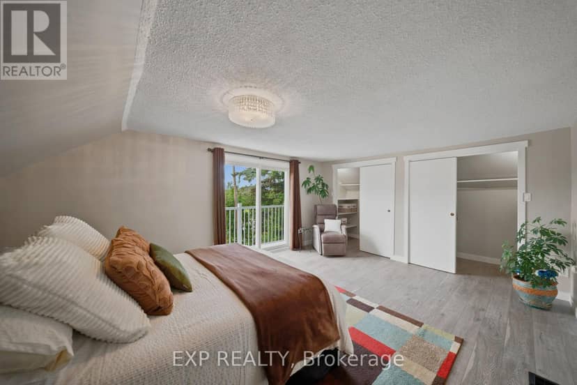 3460 St Joseph Boulevard — photo 19 of 40