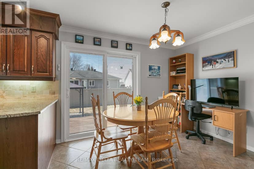657 Ste Anne Street — photo 18 of 40