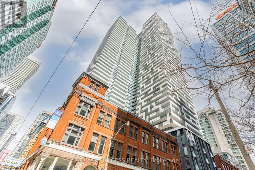UPH05 - 20 Lombard Street, Toronto