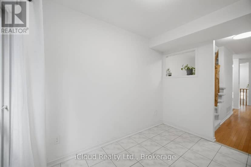 24 - 24 Oakins Lane — photo 13 of 40