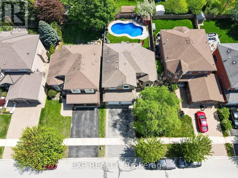 2345 Southcott Road, Pickering, photo 3