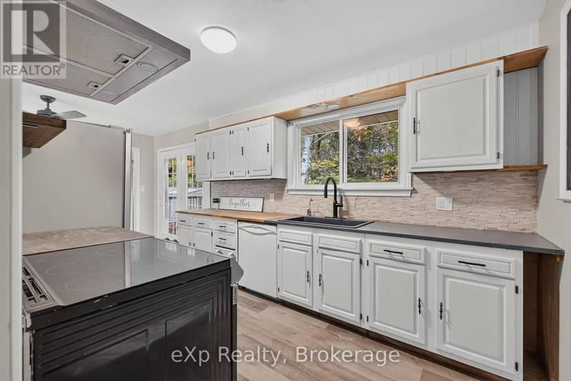 405014 Grey 4 Road — photo 12 of 32
