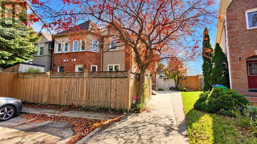 81 Clover Bloom Road, Brampton, photo 2