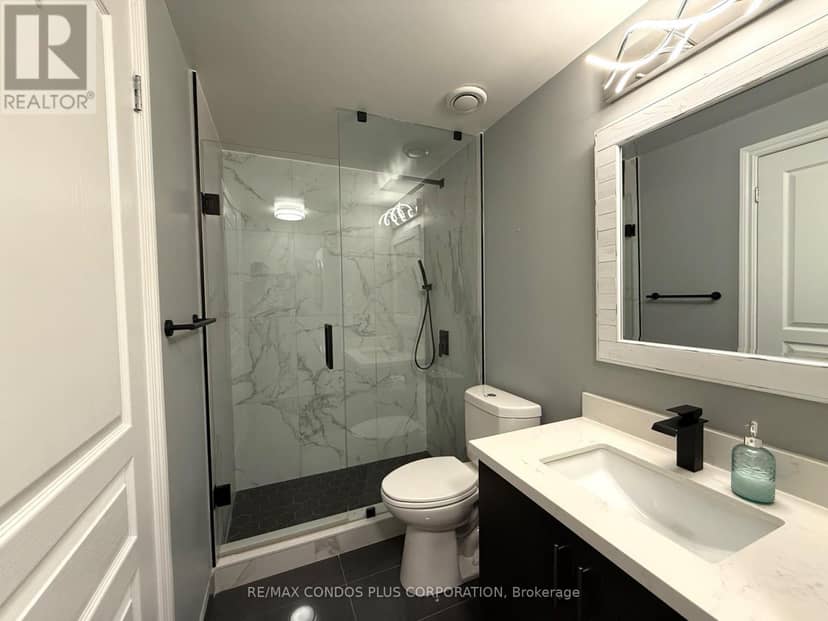 Unit 8 - 90 Eastwood Park Gardens — photo 14 of 20