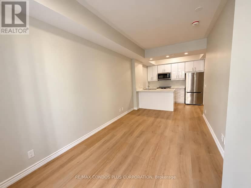 Unit 8 - 90 Eastwood Park Gardens, Toronto, photo 2