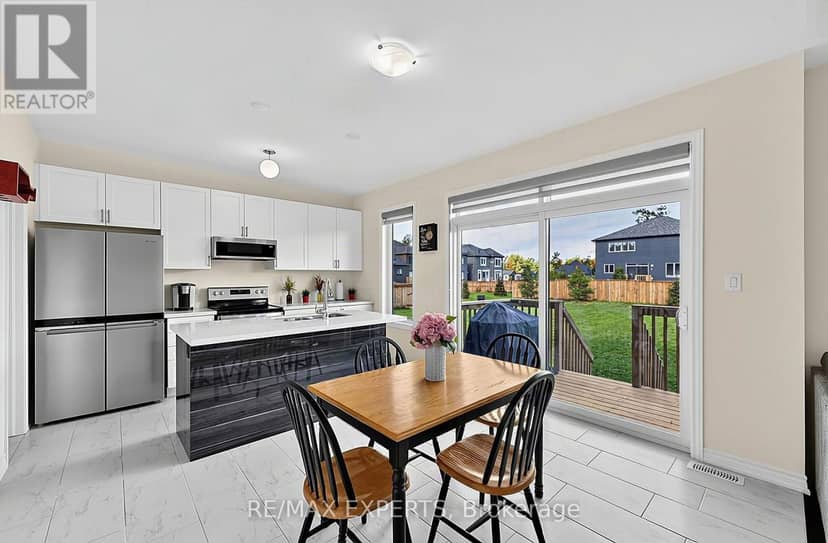 46 Simona Avenue — photo 11 of 37