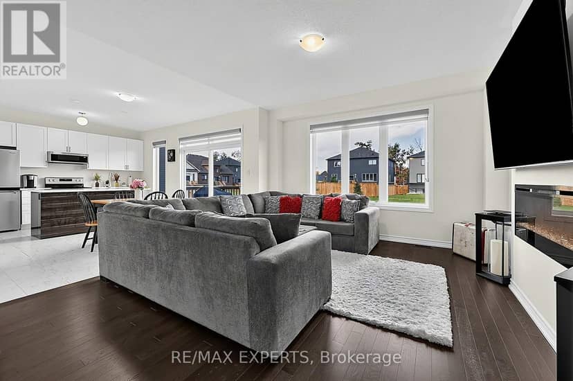 46 Simona Avenue — photo 8 of 37