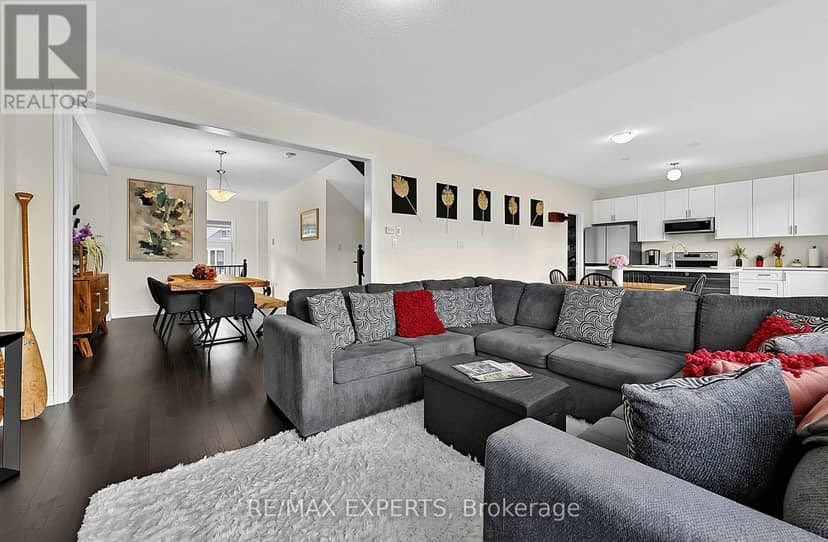 46 Simona Avenue — photo 9 of 37