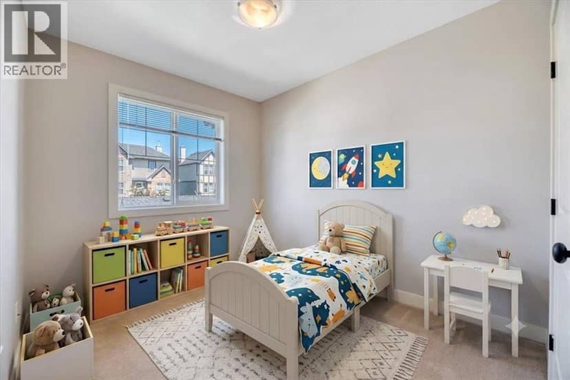 2520 Eversyde Avenue SW — photo 23 of 40
