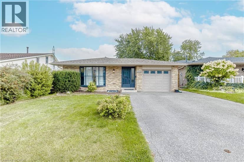 2358 ARNOLD Crescent, Burlington