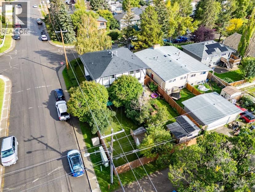 3103 41 Street SW — photo 36 of 40