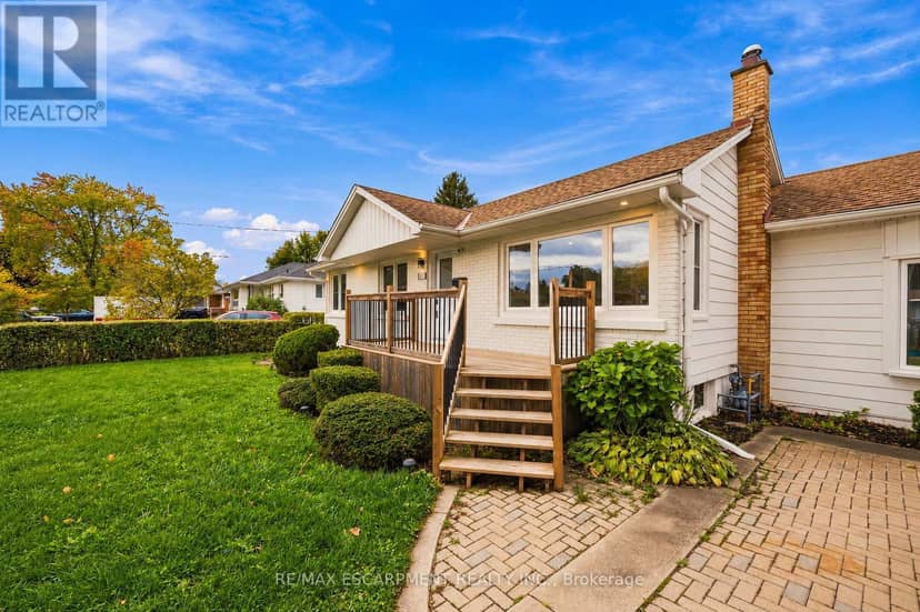67 Forster Street, St. Catharines, photo 2