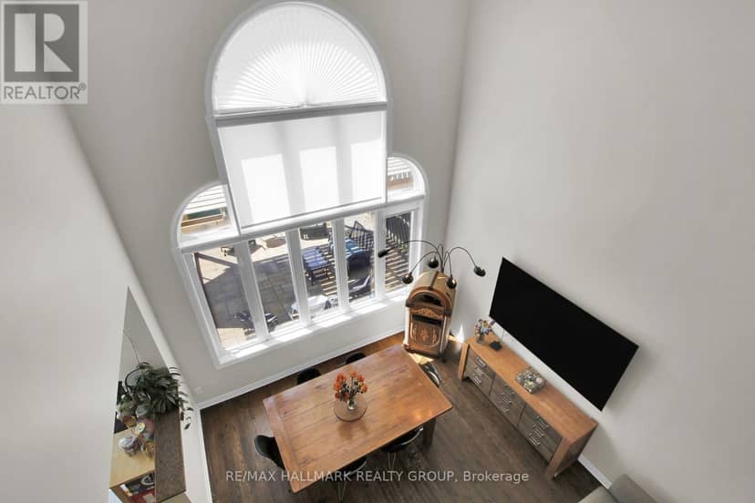 104 Strathcarron Crescent — photo 21 of 40