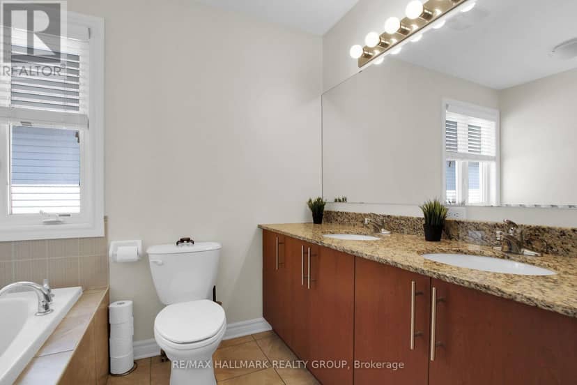 104 Strathcarron Crescent — photo 27 of 40