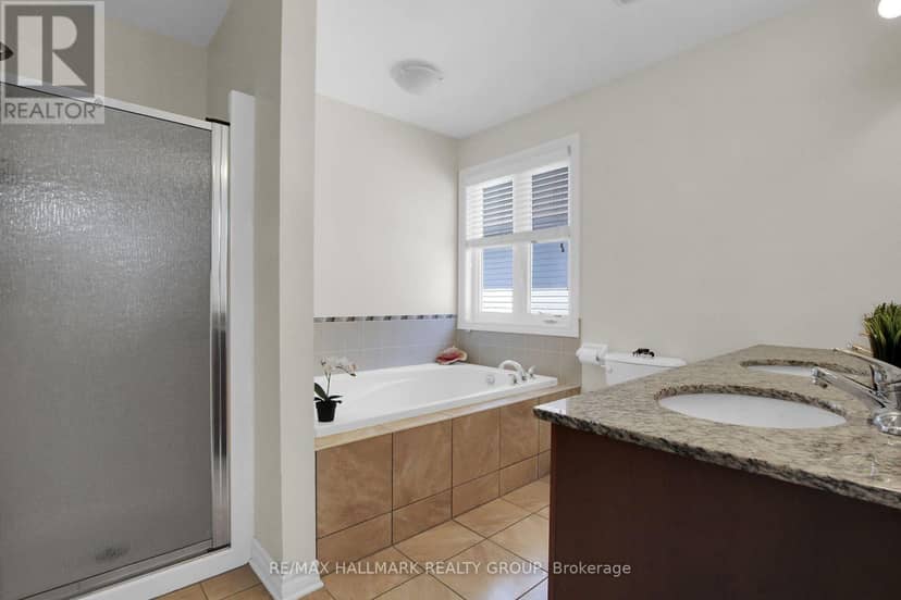 104 Strathcarron Crescent — photo 29 of 40
