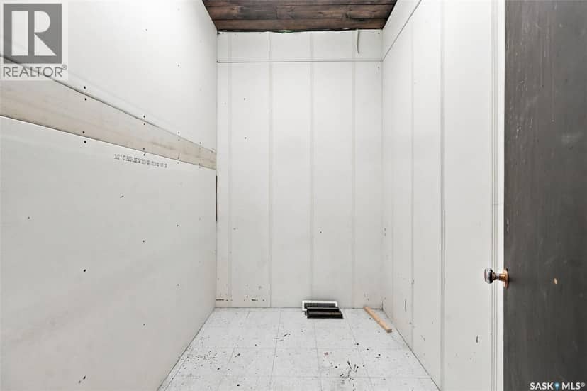 204 Main STREET — photo 25 of 40