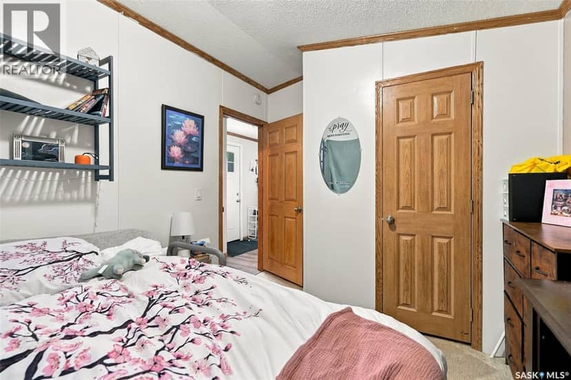 305 5th AVENUE — photo 21 of 36