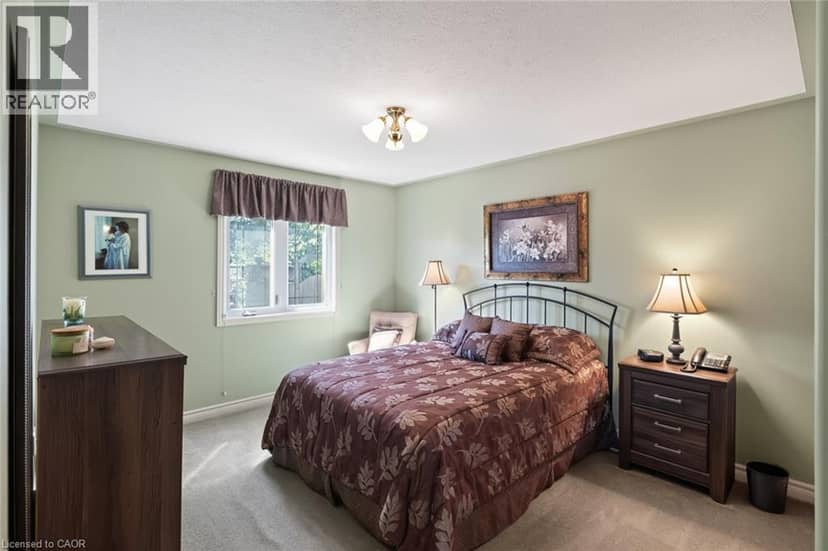 2 MILLCROFT Drive — photo 19 of 38