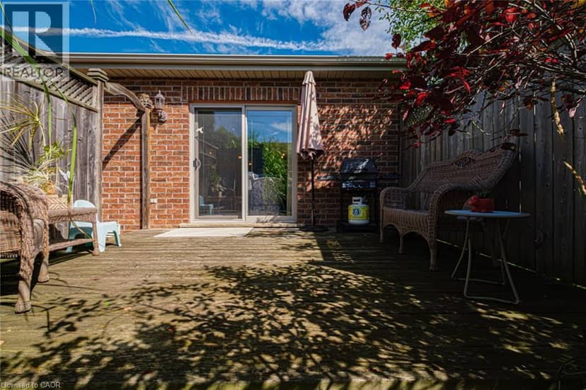 2 MILLCROFT Drive — photo 36 of 38