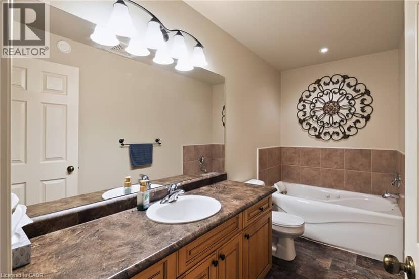 2 MILLCROFT Drive — photo 10 of 38