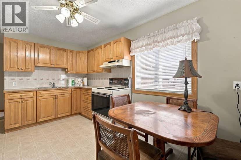 2315 22 Avenue SW, Calgary, photo 6