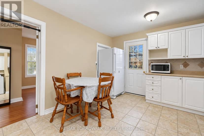 46 Cameron Street — photo 11 of 30