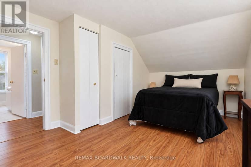46 Cameron Street — photo 18 of 30
