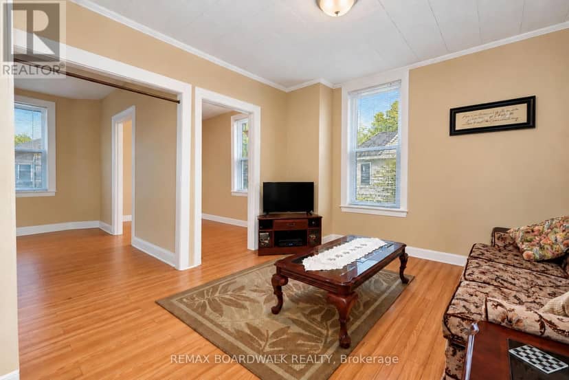 46 Cameron Street, Mississippi Mills, photo 8