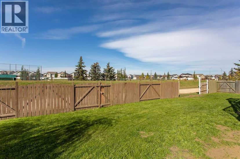 133 Wellington Close — photo 31 of 34