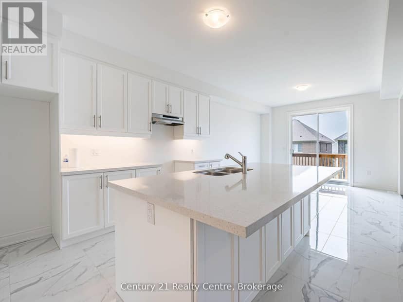 26 Hearn Street — photo 19 of 40