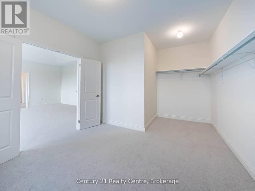26 Hearn Street — photo 31 of 40