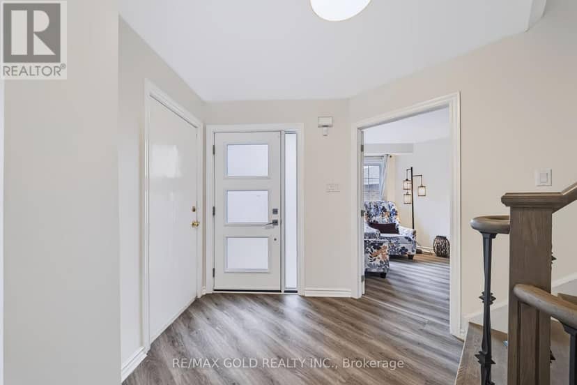 43 Golden Meadow Road, Barrie, photo 4