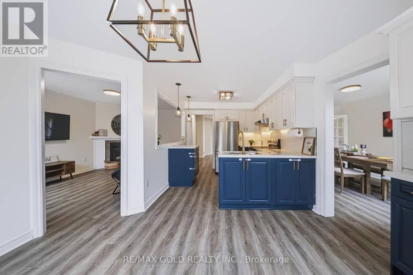 43 Golden Meadow Road — photo 9 of 40