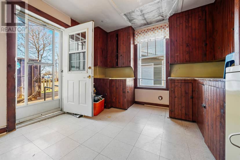 8 Robie Street — photo 13 of 40