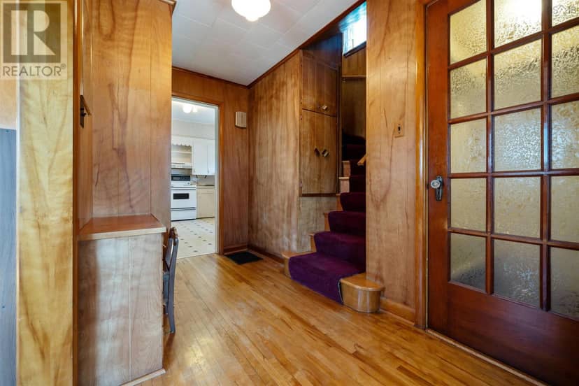 8 Robie Street — photo 31 of 40